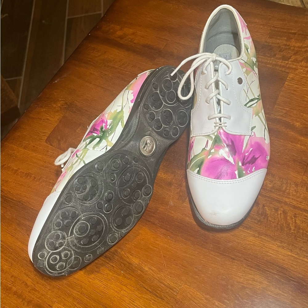 Floral Women’s Footjoy Golf Shoes